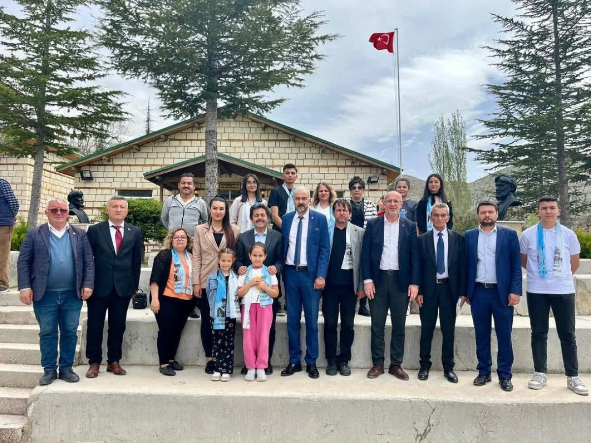 AK PARTİ KARAMAN MİLLETVEKİLİ OSMAN SAĞLAM'DAN  TÜRK DİL BAYRAMI VE ANMA TÖRENLERİNE ZİYARET